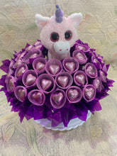 Load image into Gallery viewer, Unicorn and chocolate hearts Bouquet
