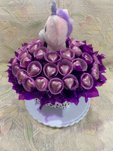 Load image into Gallery viewer, Unicorn and chocolate hearts Bouquet
