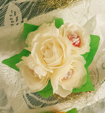 Load image into Gallery viewer, Mini Lindt Tulips &amp; Roses Bouquet
